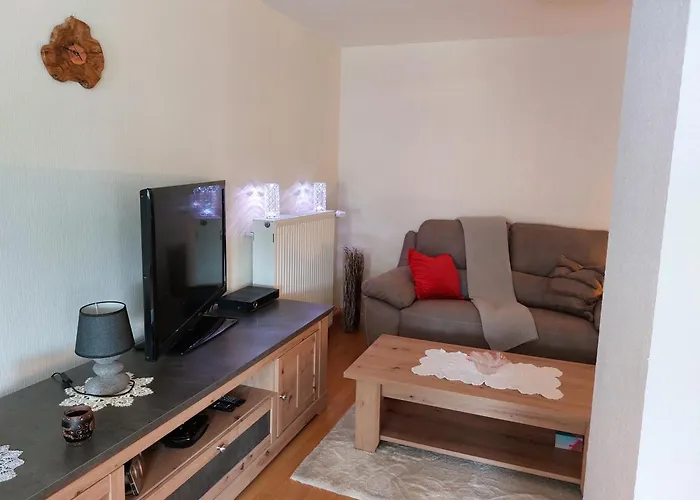 Janine Eg Und Angelina Og